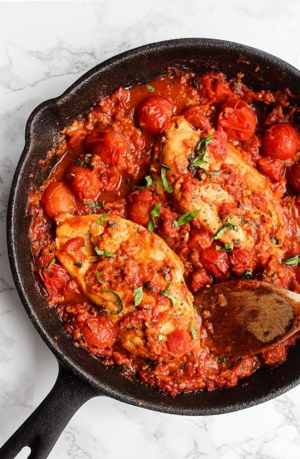 Tomato Basil Garlic Chicken A Saucy Kitchen