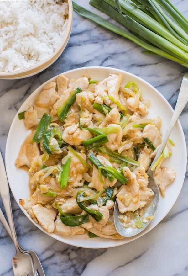 Chicken With Ginger And Spring Onion - A Saucy Kitchen