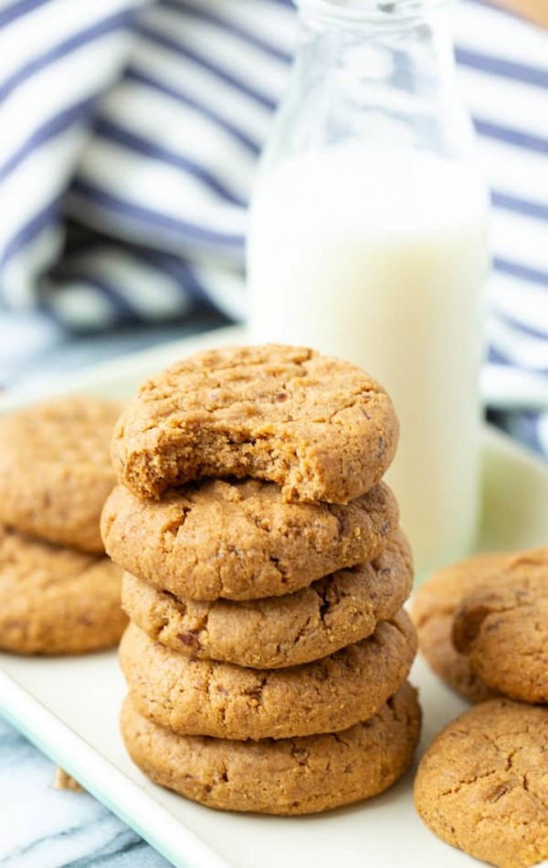 Gluten Free Vegan Peanut Butter Cookies - A Saucy Kitchen