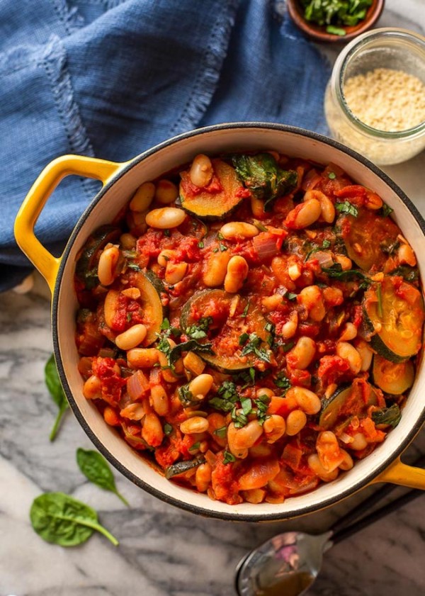 Zucchini and Cannellini Tomato Stew - A Saucy Kitchen