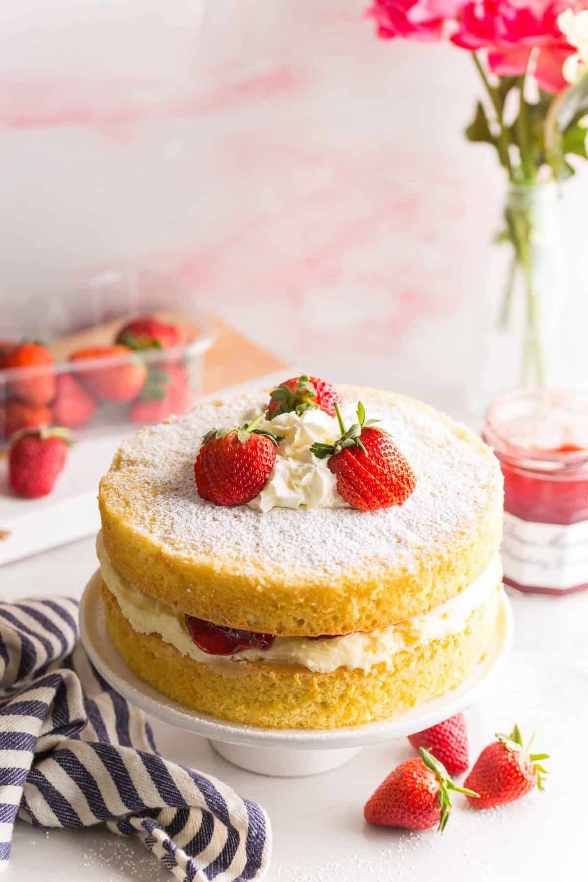 gluten-free-victoria-sponge-cake-recipe-a-saucy-kitchen