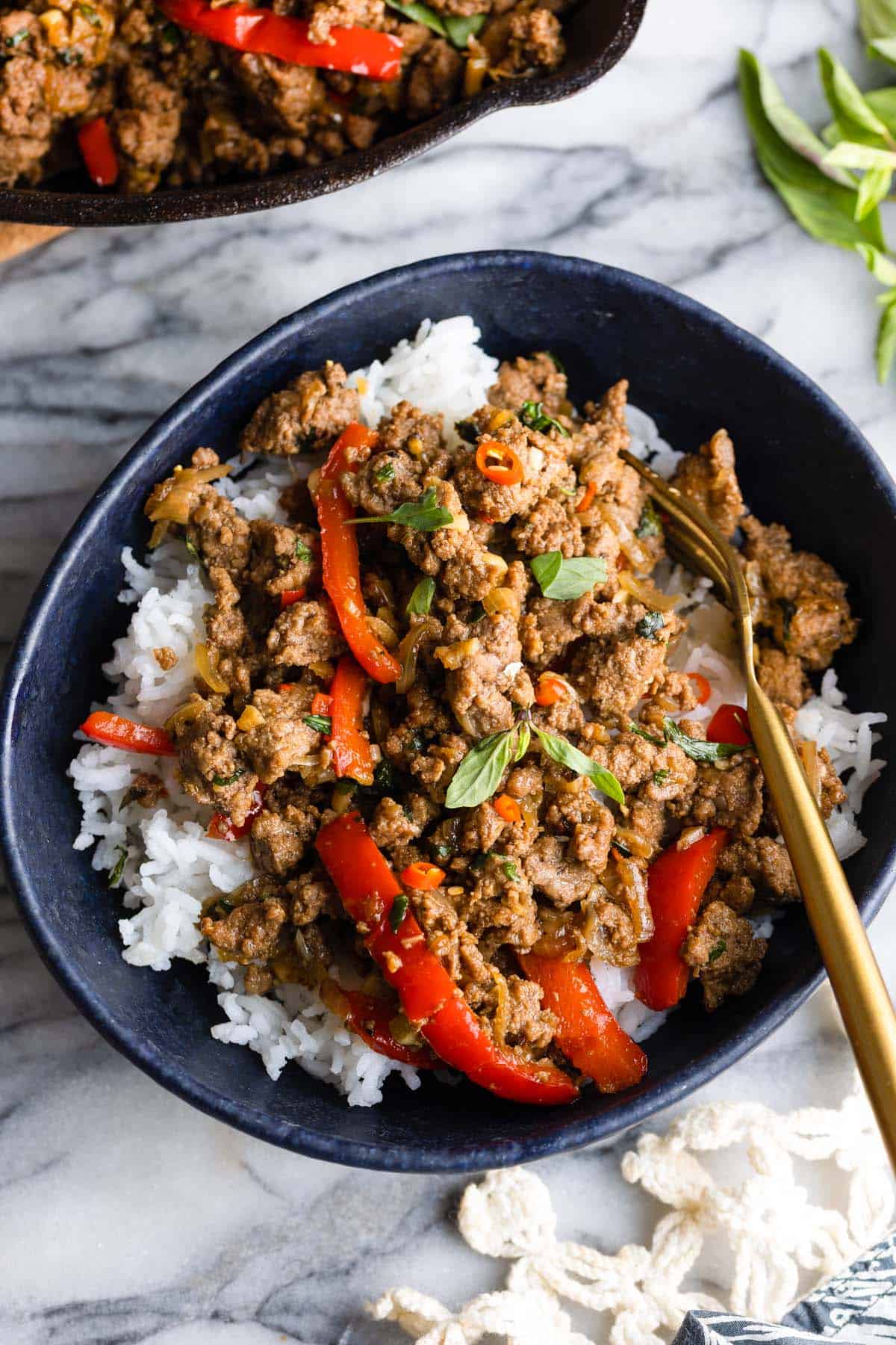 Mint Chicken with Thai Basil and Minced Meat